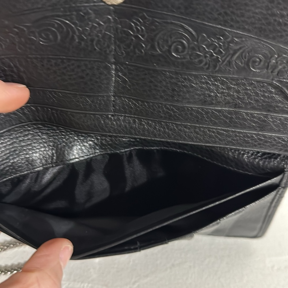 Brighton black croc embossed leather clutch/wallet w/ chain - Picture 8 of 15